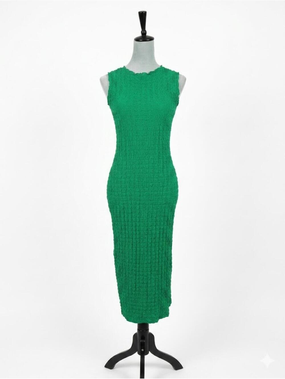 Zara Green Smocked Popcorn Midi Dress‎ - Size Small